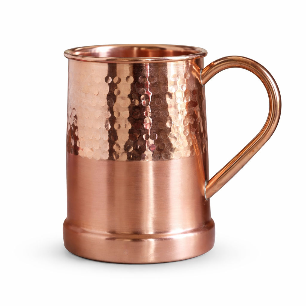 Pure copper moscow mule beer mug with half lecquer & hammer mug design, best for beer cocktail parties, barware, volume 1, 600 ML